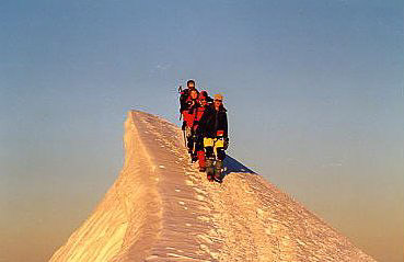 Alpinisme SUISSE Traversée du massif du Mont Rose (4634 m)