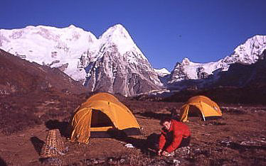 Alpinisme NEPAL Trek dans la région du Kangchenjunga