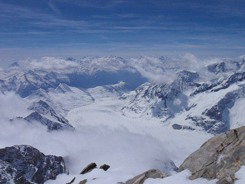 Ski SUISSE Traversée Est-Ouest du massif de l'Oberland  